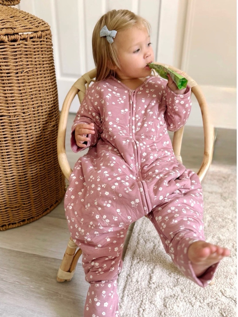 Gunamuna long sleeve footie sleep sack 6-12 m - mini floral / 2.5 tog